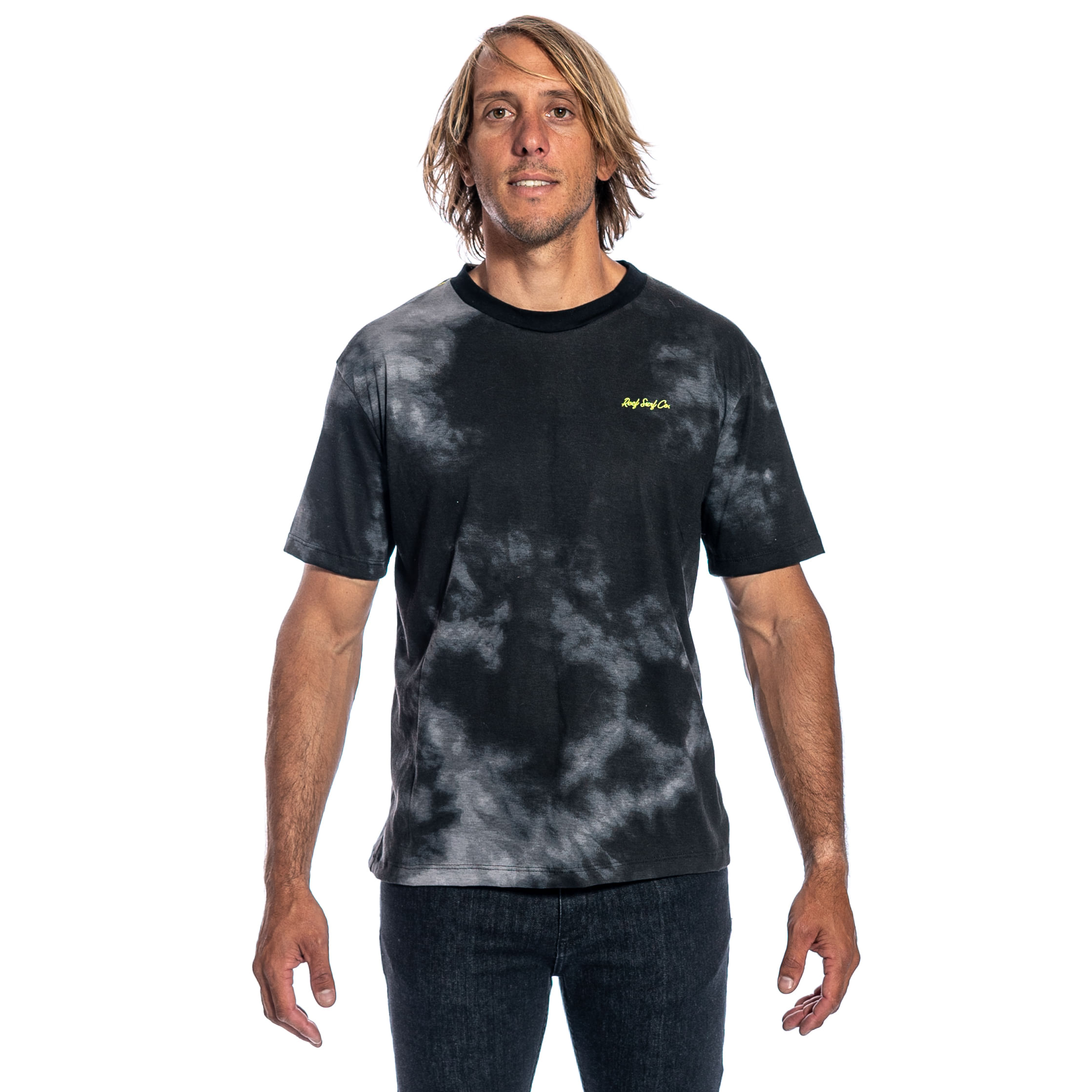 Remera Reef Hombre Dyed Manga Corta en Sportotal Sportotal