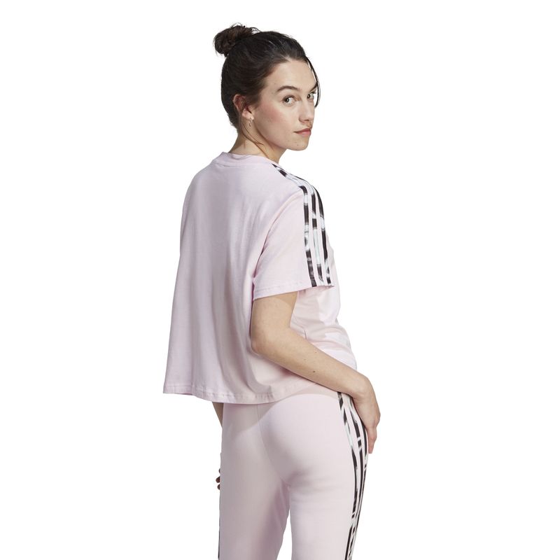 Remera-Adidas-Mujer-Vibrant-Prin-Manga-Corta-Rosa