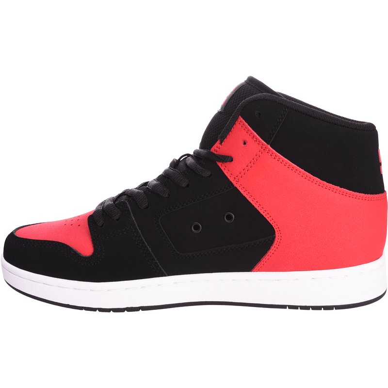 Color--BLACK-RED-Talle--46